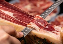 Jamón Ibérico de Huelva a domicilio: así es el novedoso servicio que ofrece una empresa de jamones
