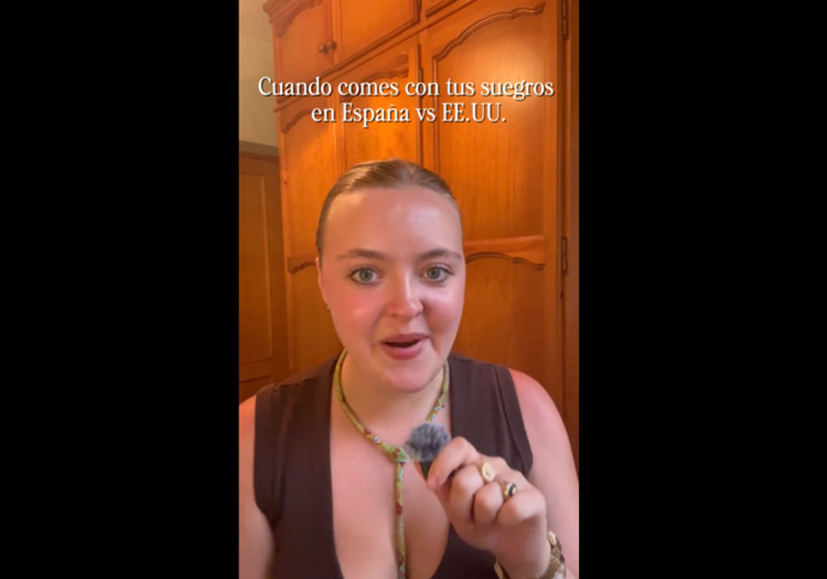 Sophie, una estadounidense que vive en España, se sorprende al descubrir esta costumbre tan española