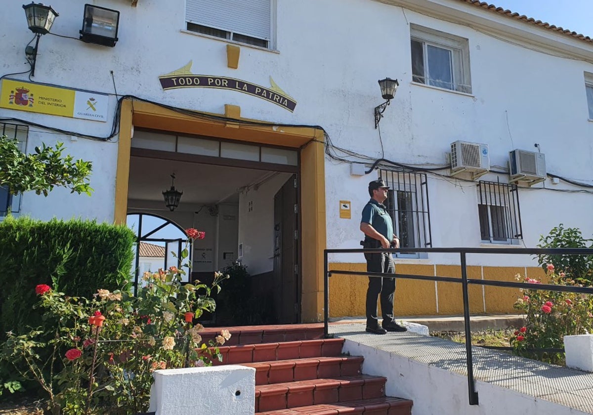 Cuartel de la Guardia Civil de Valverde del Camino