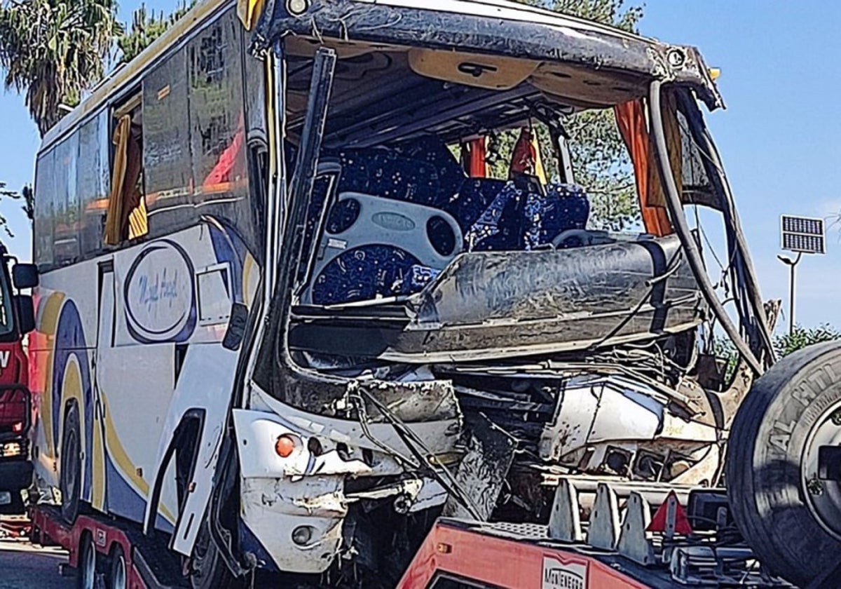Estado en el que quedó el autobús siniestrado
