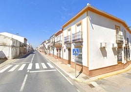 Una pelea entre adolescentes en Villarrasa acaba con una joven de 17 años trasladada al hospital Infanta Elena
