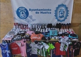 La Policía Local de Huelva destruirá 50 pares de zapatos y 120 prendas de Nike, Adidas, Puma y Bimba y Lola