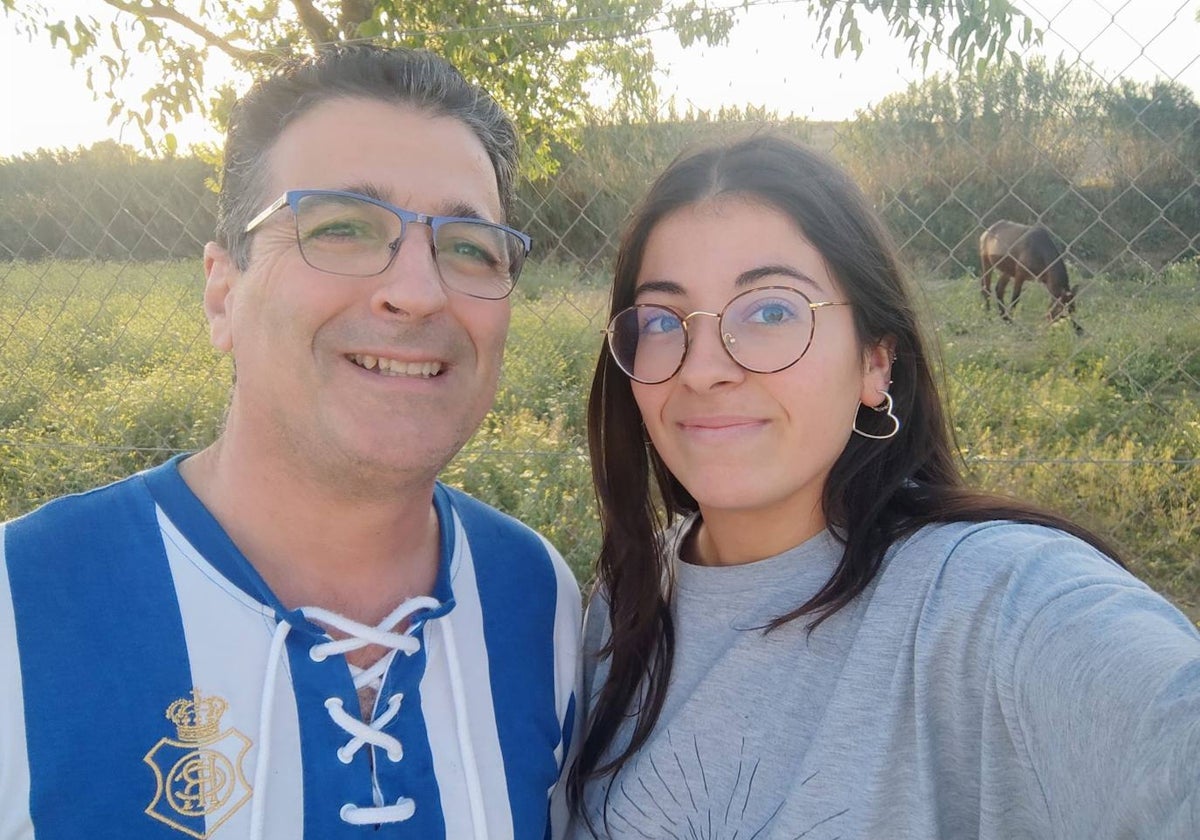 José Antonio Cabrera junto a su hija Fuente Clara