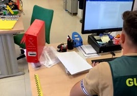 Investigan a un vecino de Valverde por difundir fotos de carácter sexual de menores con las que había mantenido relaciones