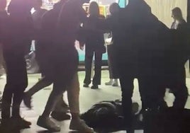 Graban una brutal paliza en una discoteca de Punta Umbría