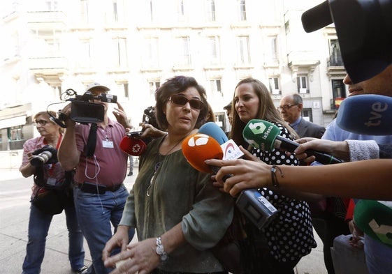 Ruth Ortiz, la exmujer de José Bretón, en el Congreso por la aprobación de la ley de violencia de género
