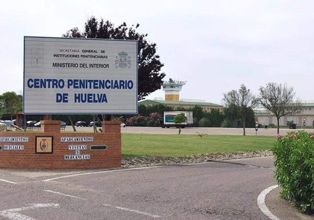 Exterior de la prisión de Huelva