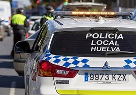 Requisan otro perro al okupa acusado de matar a uno a palos el año pasado en la calle Diego Velázquez de Huelva