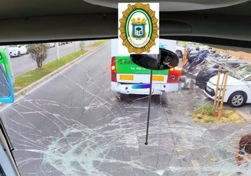 Susto a primera hora en Huelva tras el choque de dos autobuses escolares