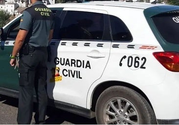 Detenidos tres hombres en Cartaya por una presunta agresión sexual grupal a una mujer en un garaje abandonado