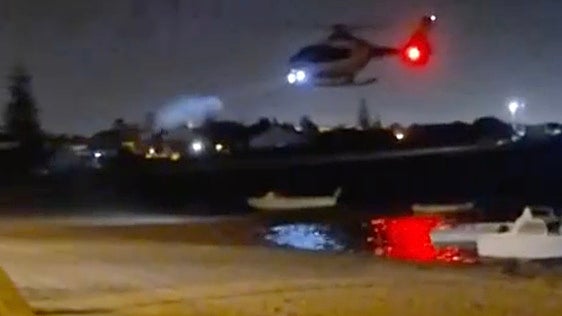 Noche de sobresalto en El Rompido por una persecución a dos lanchas sospechosas desde el aire