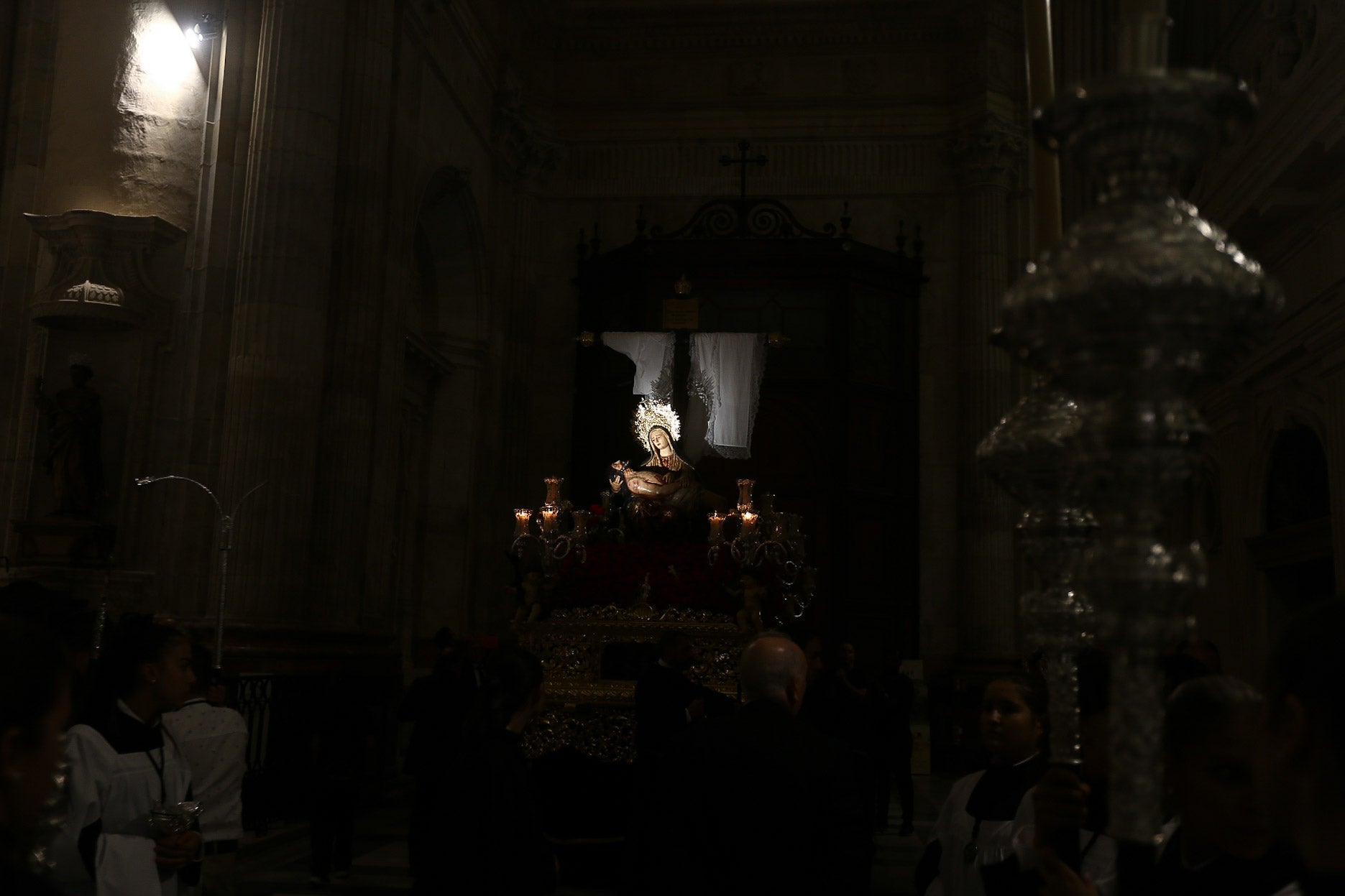 Fotos: las imágenes de los traslados de la Magna de Cádiz