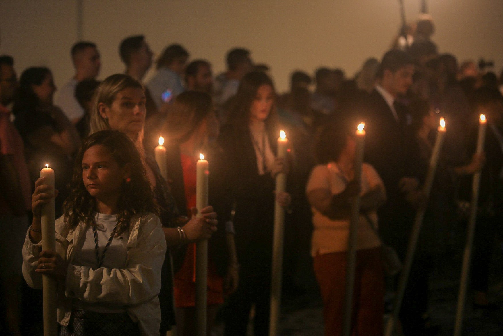 Fotos: las imágenes de los traslados de la Magna de Cádiz