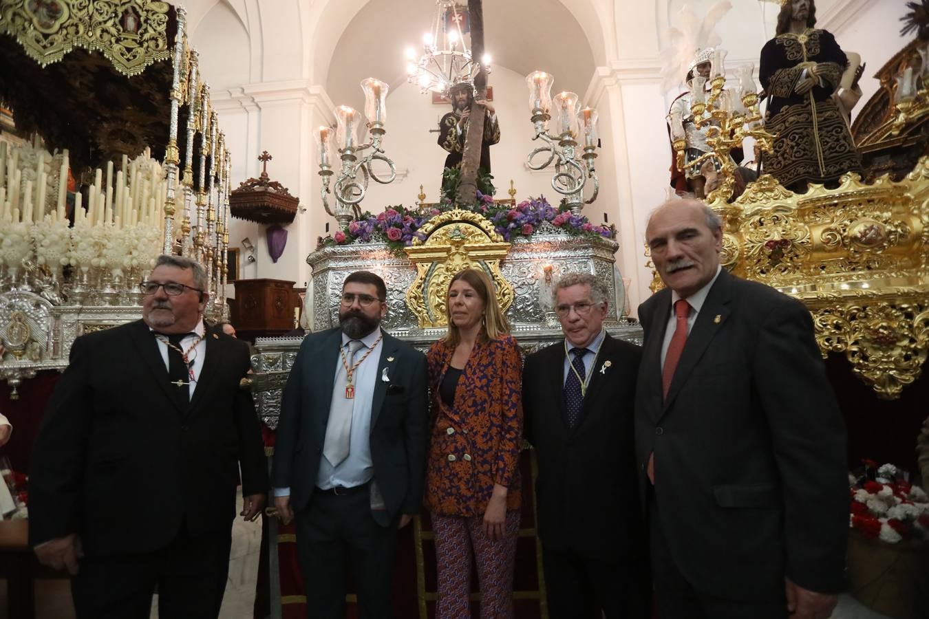 Fotos: el estreno procesional del Nazareno de la Obediencia de Cádiz