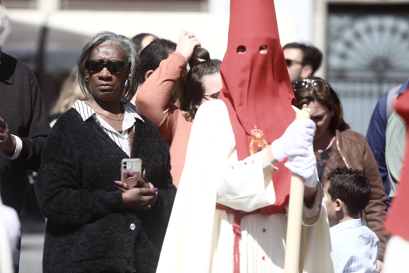 Fotos: Las Penas y su andar por las calles de Cádiz en este Domingo de Ramos
