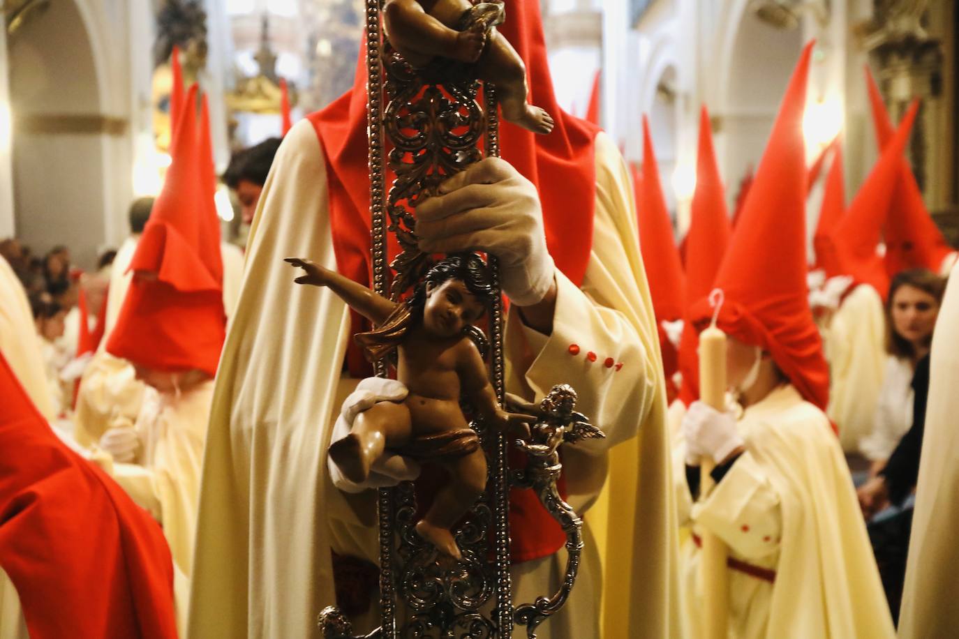 Fotos: Las Penas y su andar por las calles de Cádiz en este Domingo de Ramos