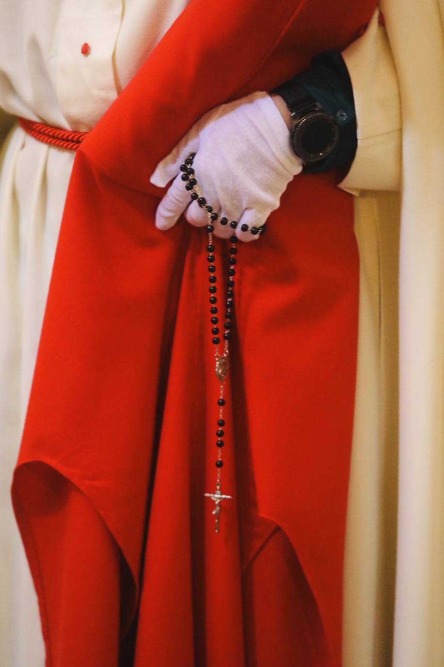 Fotos: Las Penas y su andar por las calles de Cádiz en este Domingo de Ramos