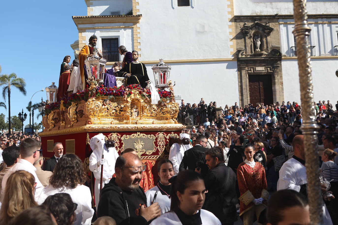 Fotos: La Sagrada Cena en su desfile del Domingo de Ramos en Cádiz