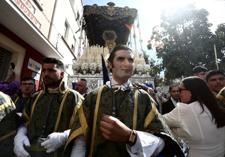 FOTOS: La Palma, en el Lunes Santo de Cádiz