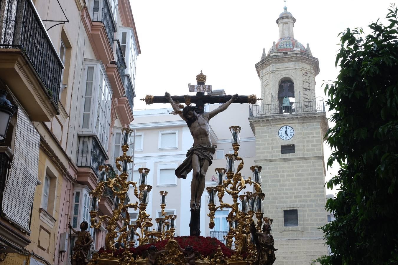 Fotos: Veracruz, la decana, el Lunes Santo en Cádiz