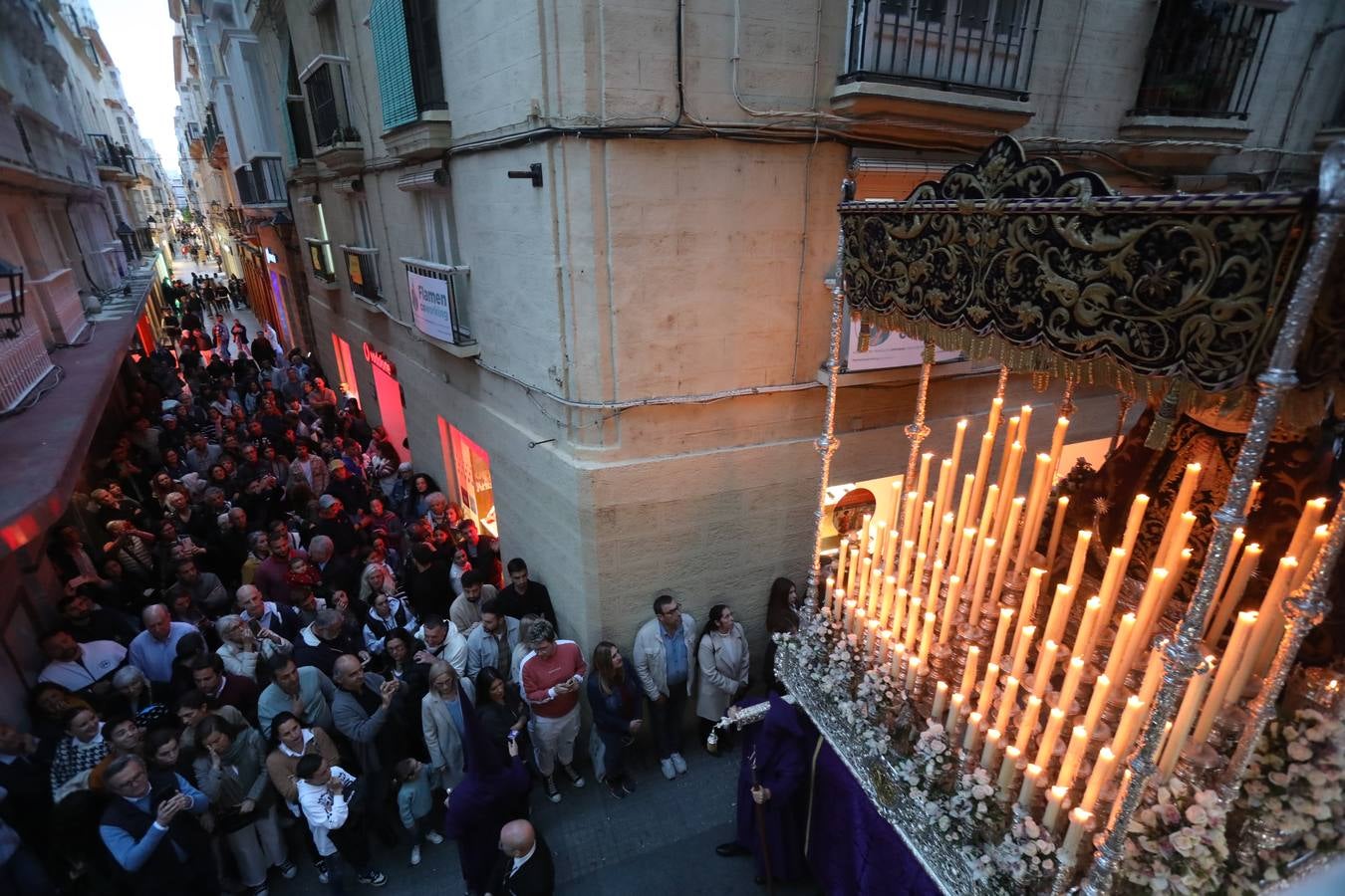 Fotos: Columna, el clasicismo de la hermandad de San Antonio