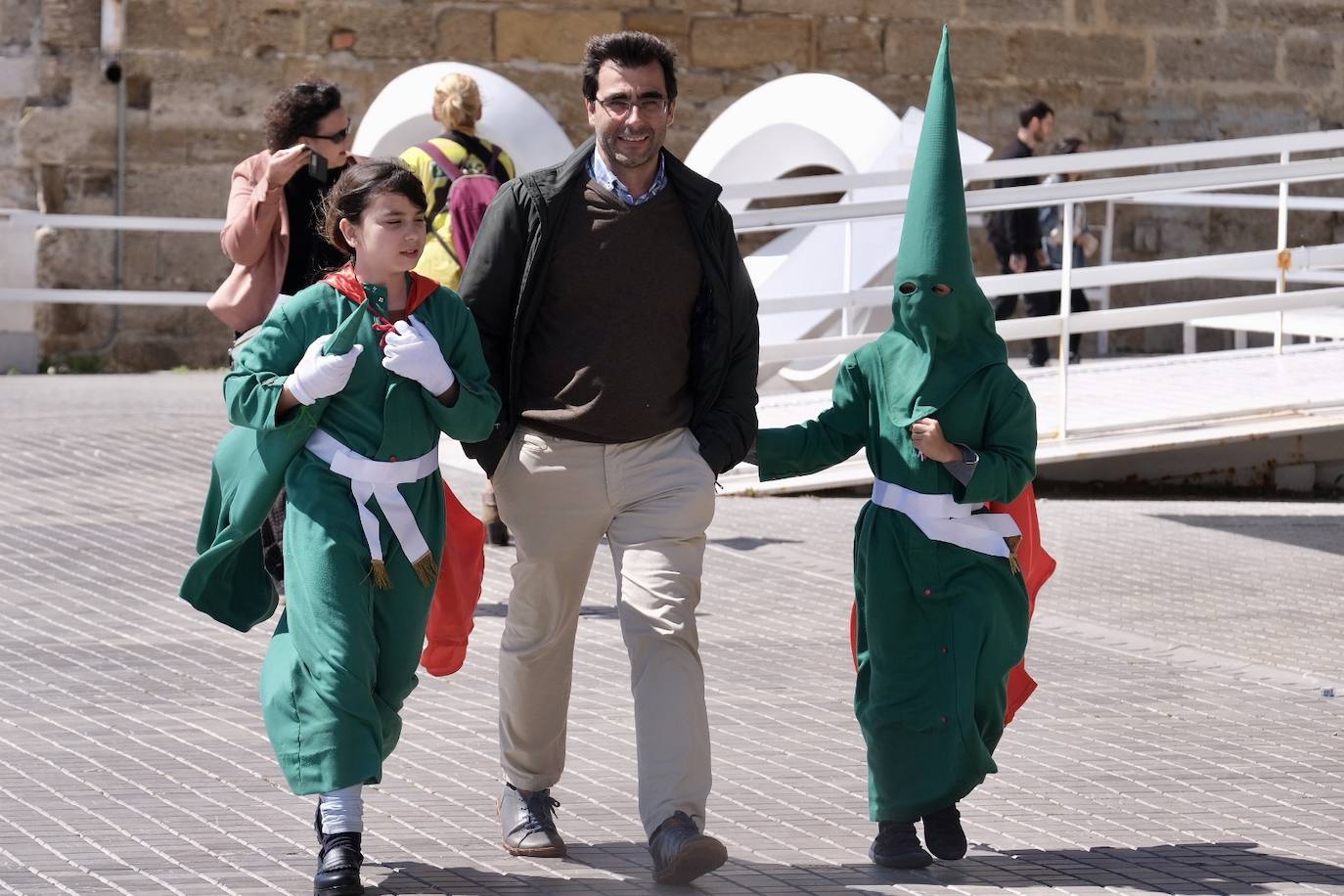 Fotos: Las Aguas, el Miércoles Santo en Cádiz