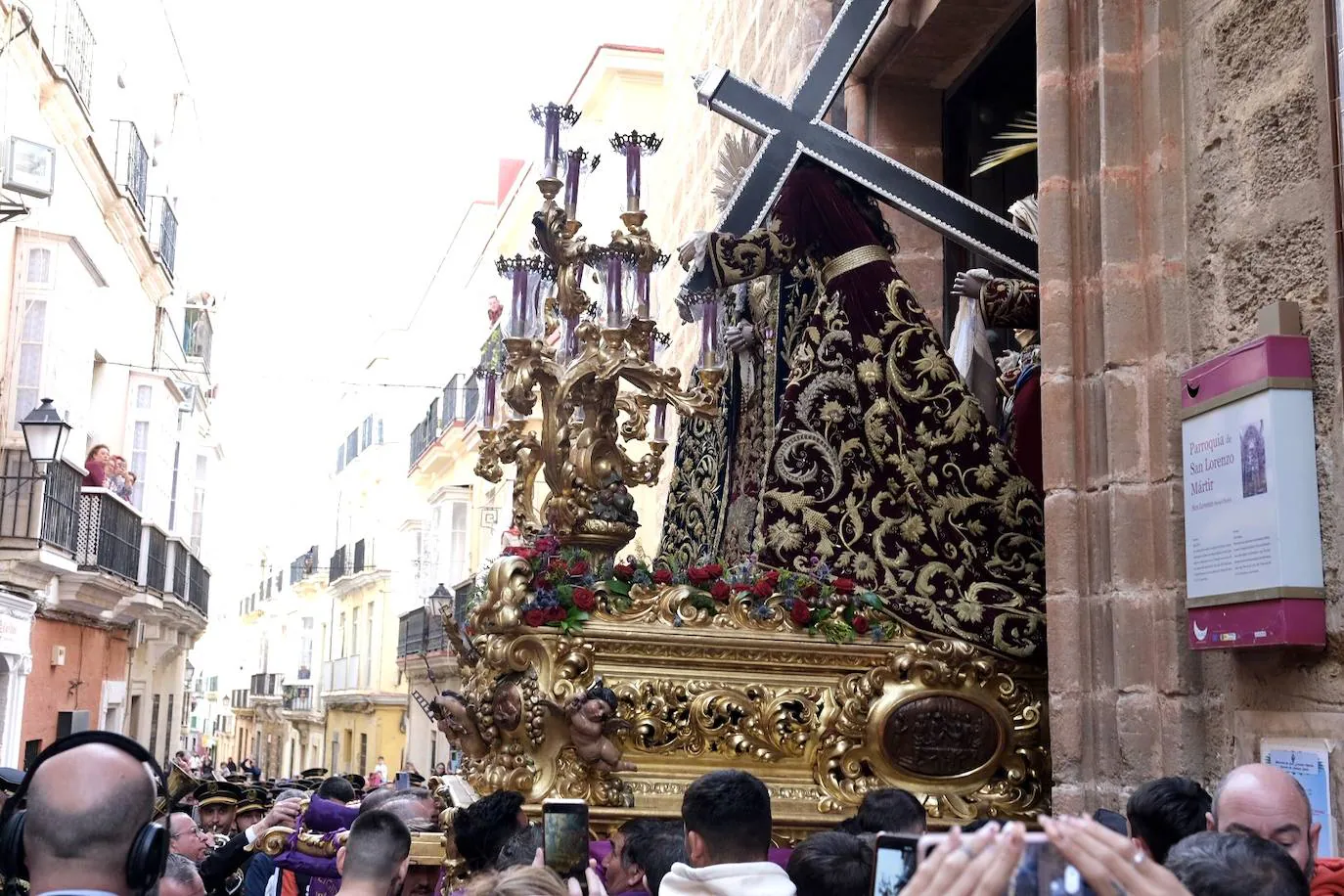 Fotos: Afligidos, el Jueves Santo en Cádiz