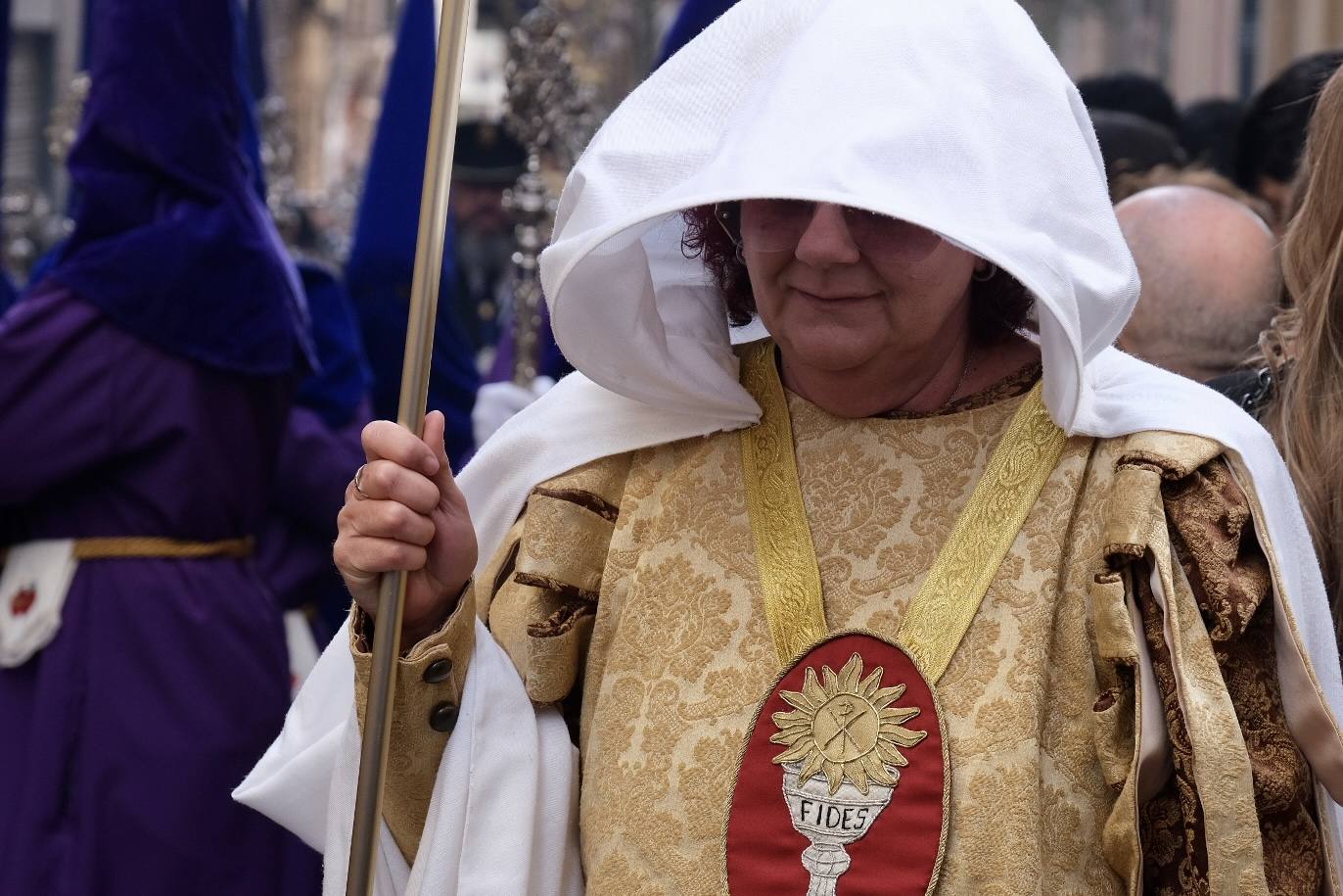 Fotos: Afligidos, el Jueves Santo en Cádiz