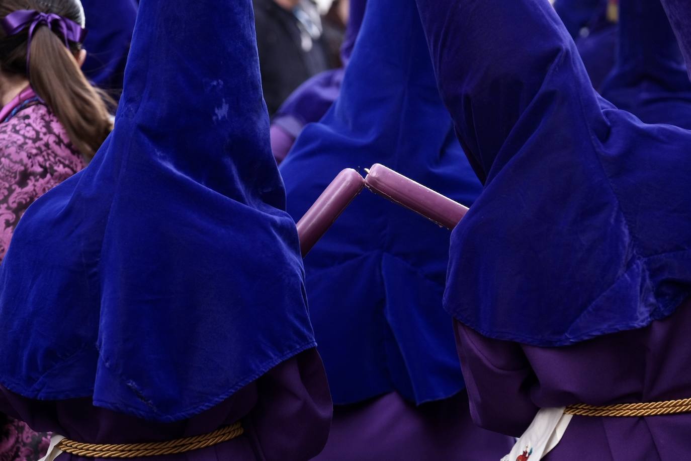 Fotos: Afligidos, el Jueves Santo en Cádiz