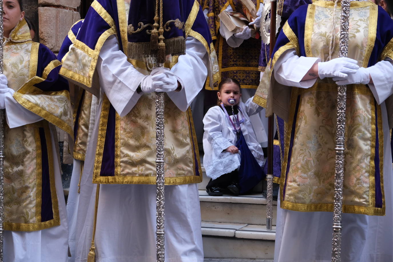 Fotos: Afligidos, el Jueves Santo en Cádiz