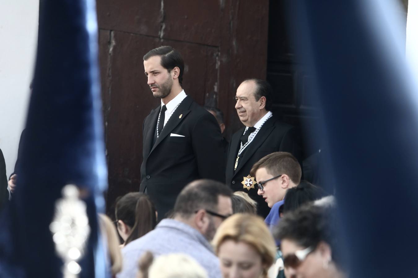 La hermandad de la Soledad y el Santo Entierro en el Sábado Santo de Cádiz
