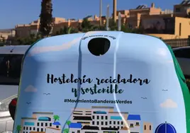 Más de 100 bares y chiringuitos de Cádiz se adhieren a una campaña de reciclaje de Ecovidrio
