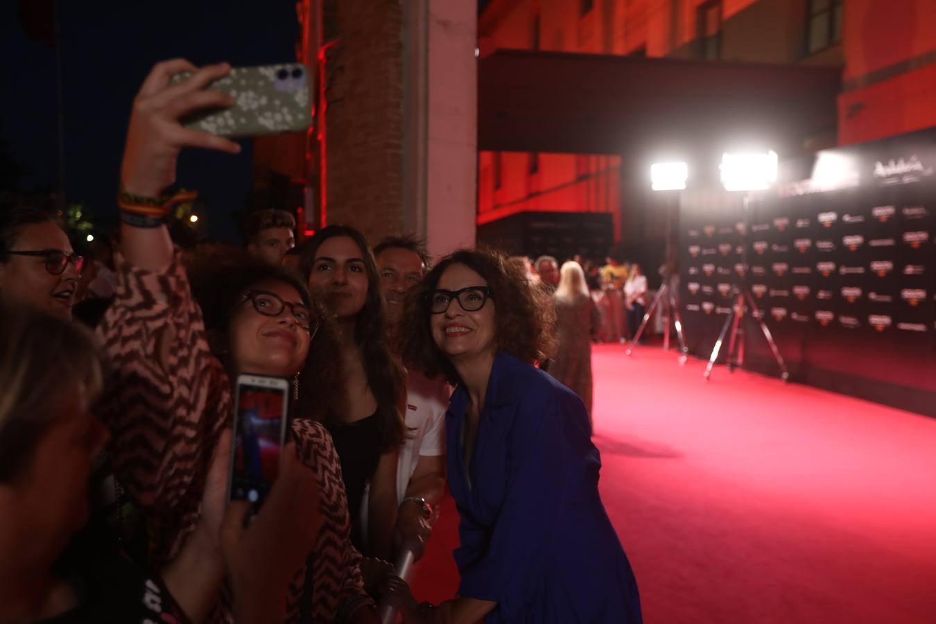 Alfombra roja: Cádiz recibe a las estrellas del South al ritmo de la Macarena