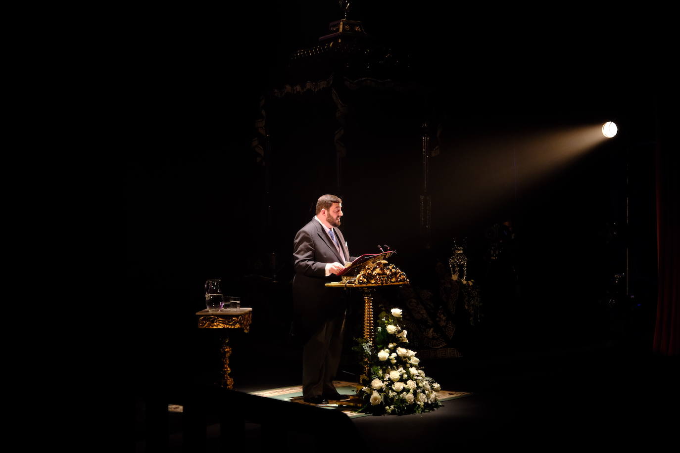 Fotos: Pregón de la Semana Santa de Cádiz de 2024 a cargo de Fernando Díaz
