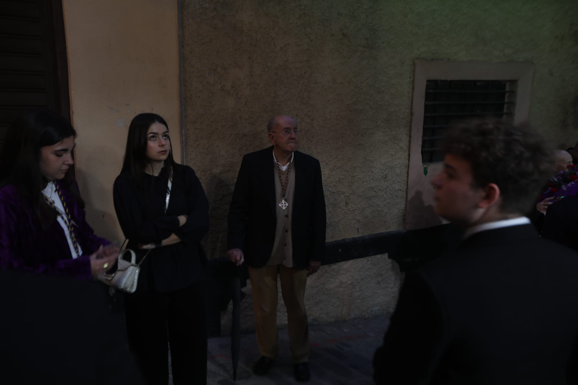 Emotivo Vía Crucis por el barrio de Santa María con Jesús de la Salud