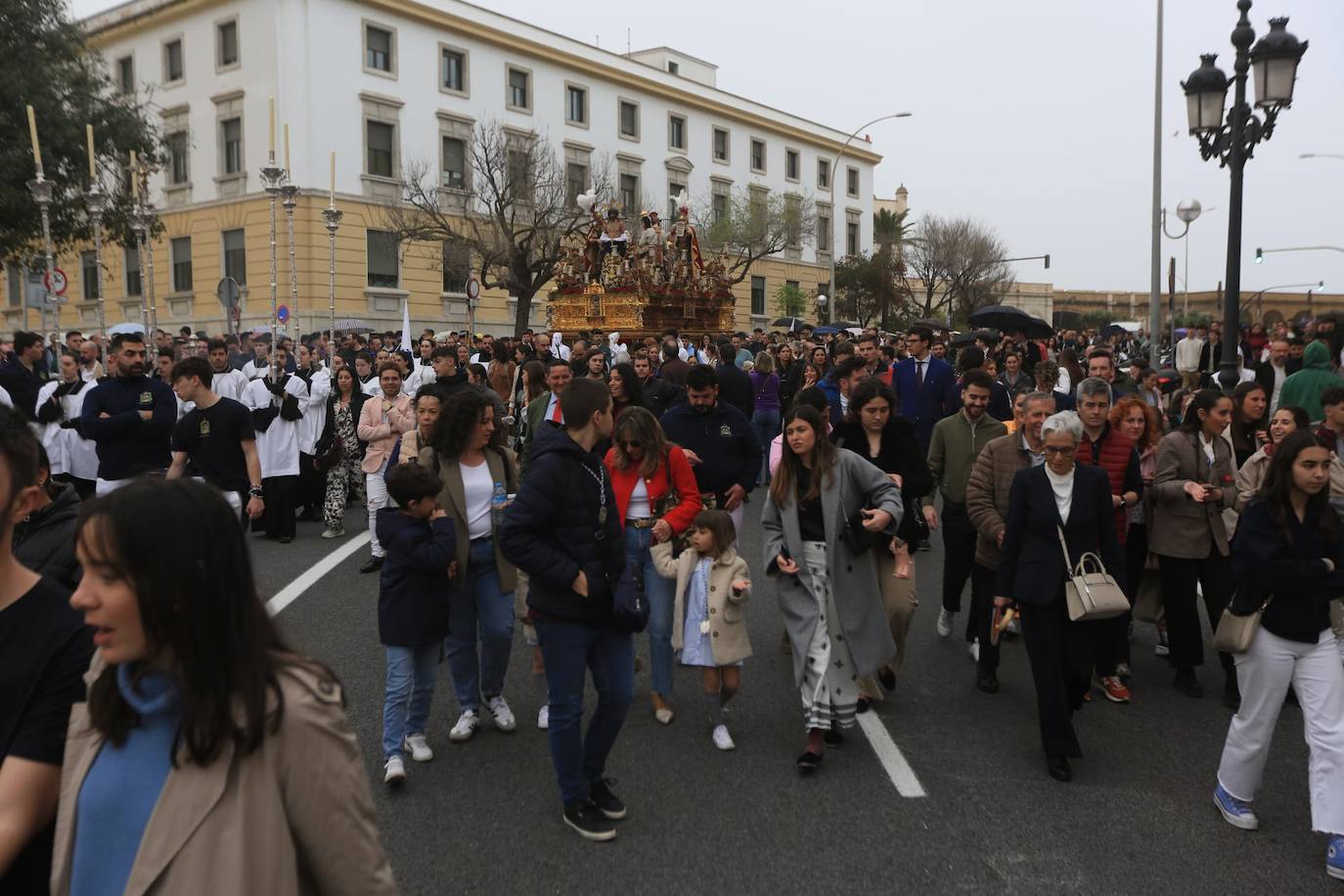 Fotos: El Despojado en el Domingo de Ramos en la Semana Santa de Cádiz 2024