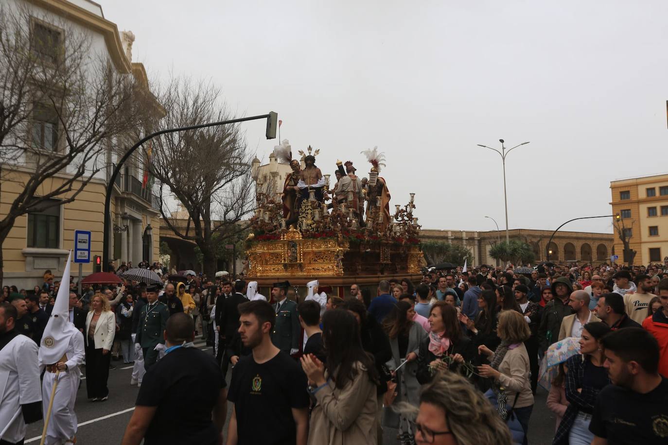 Fotos: El Despojado en el Domingo de Ramos en la Semana Santa de Cádiz 2024