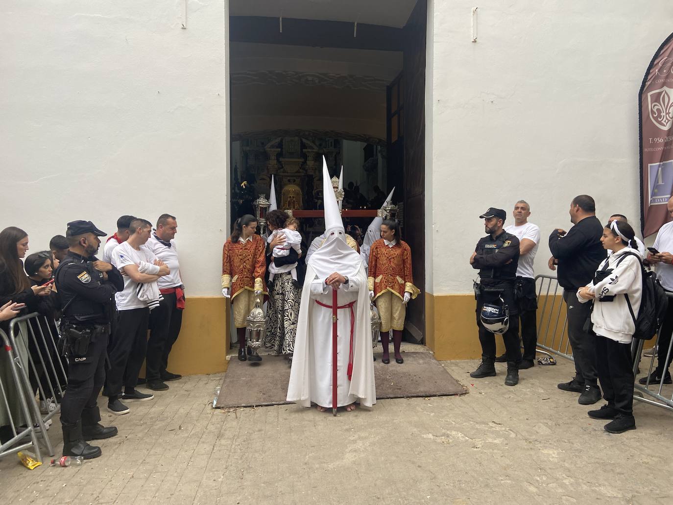 Fotos: Sagrada Cena el Domingo de Ramos en la Semana Santa de Cádiz 2024