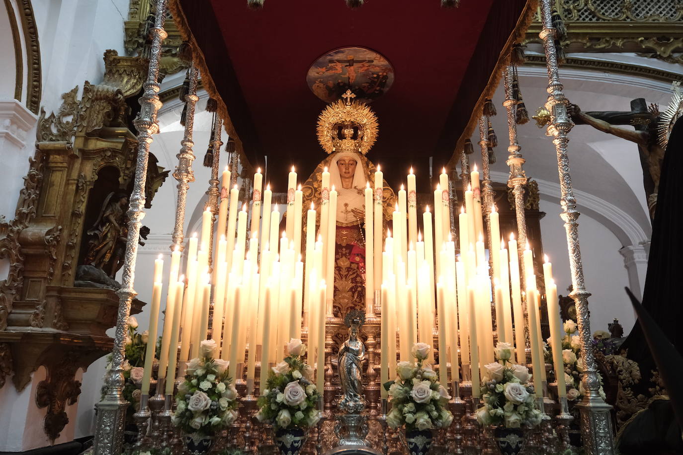Fotos: Piedad en el Martes Santo de la Semana Santa de Cádiz 2024