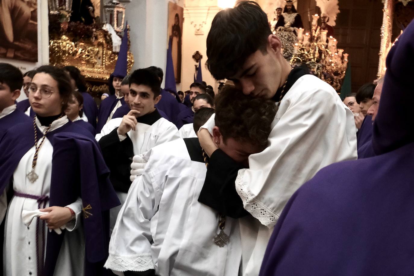 Fotos: Cigarreras decide suspender la estación de penitencia y se queda en Santo Domingo