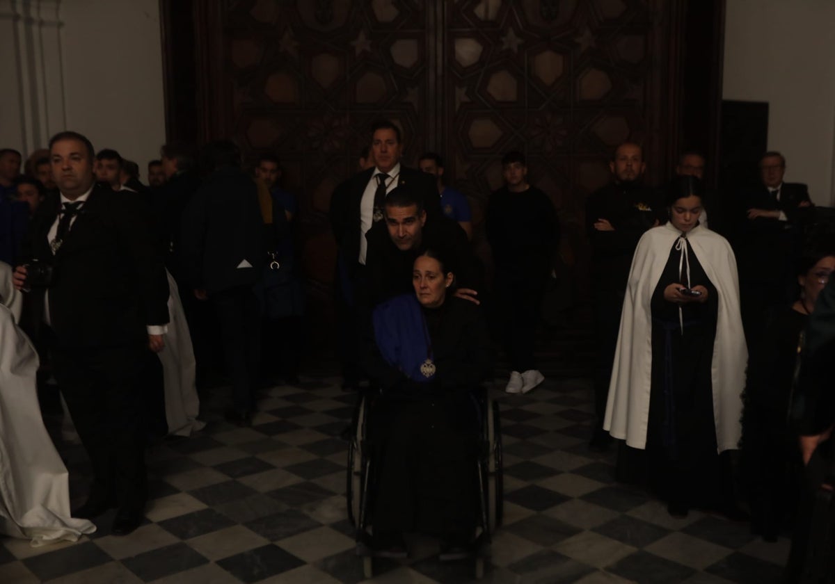 Triste Viernes Santo de la Semana Santa de Cádiz más lluviosa de los últimos tiempos.