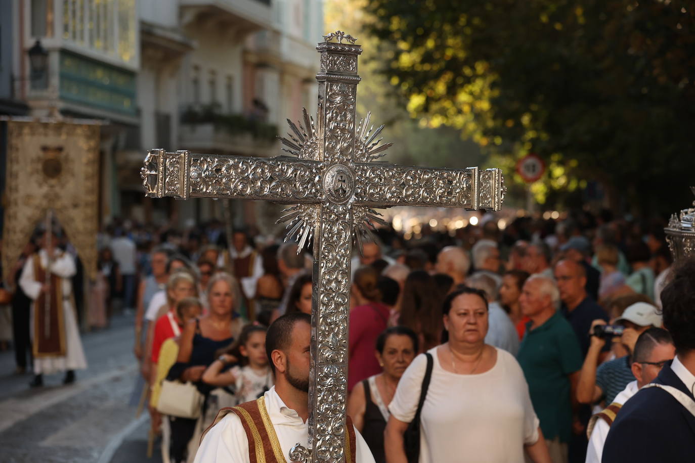 Fotos: La Virgen del Carmen procesiona por las calles de Cádiz