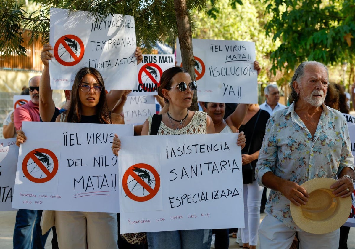 Manifestación en Coria del Río