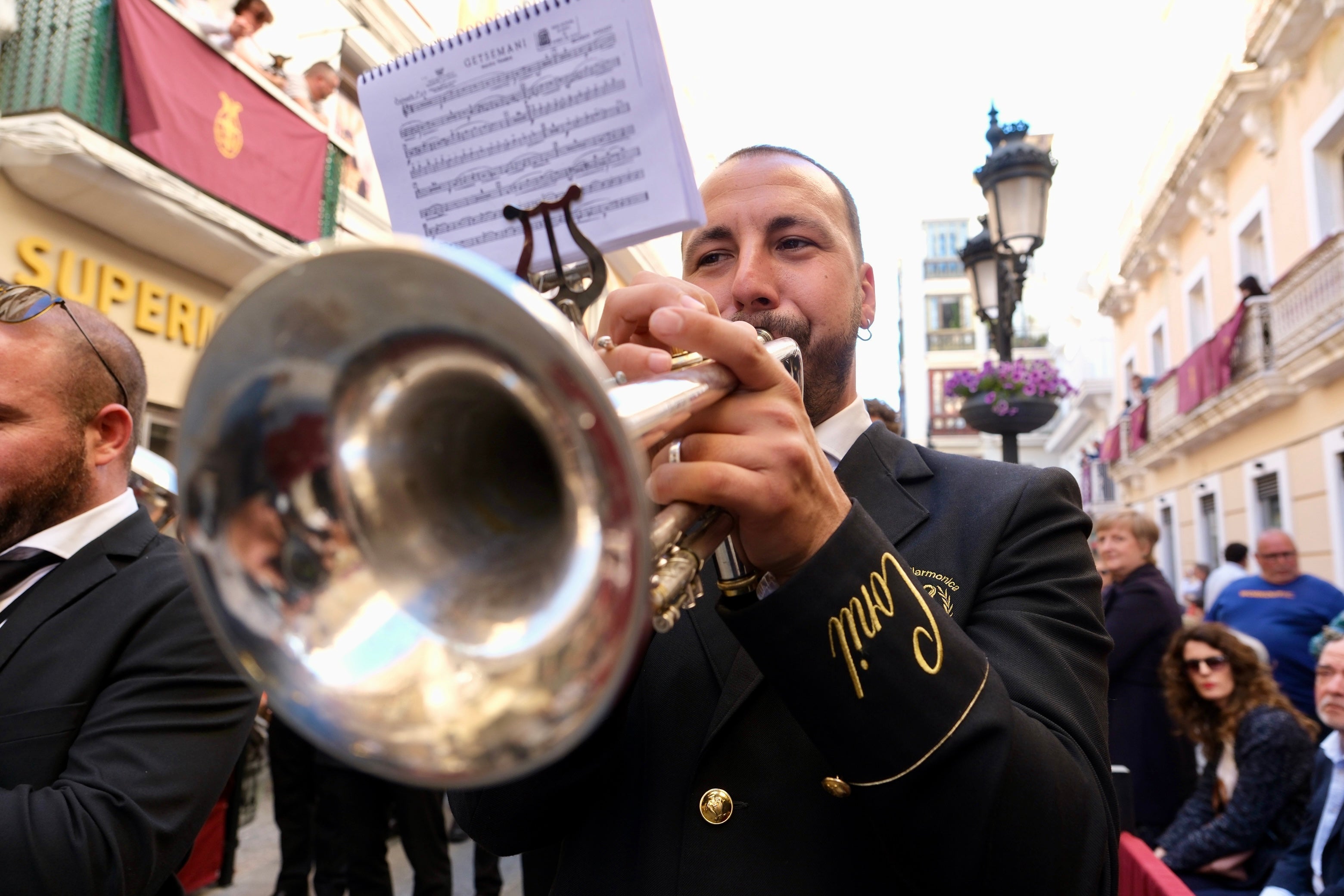 Las imágenes de Las Penas en la Semana Santa de Cádiz 2025
