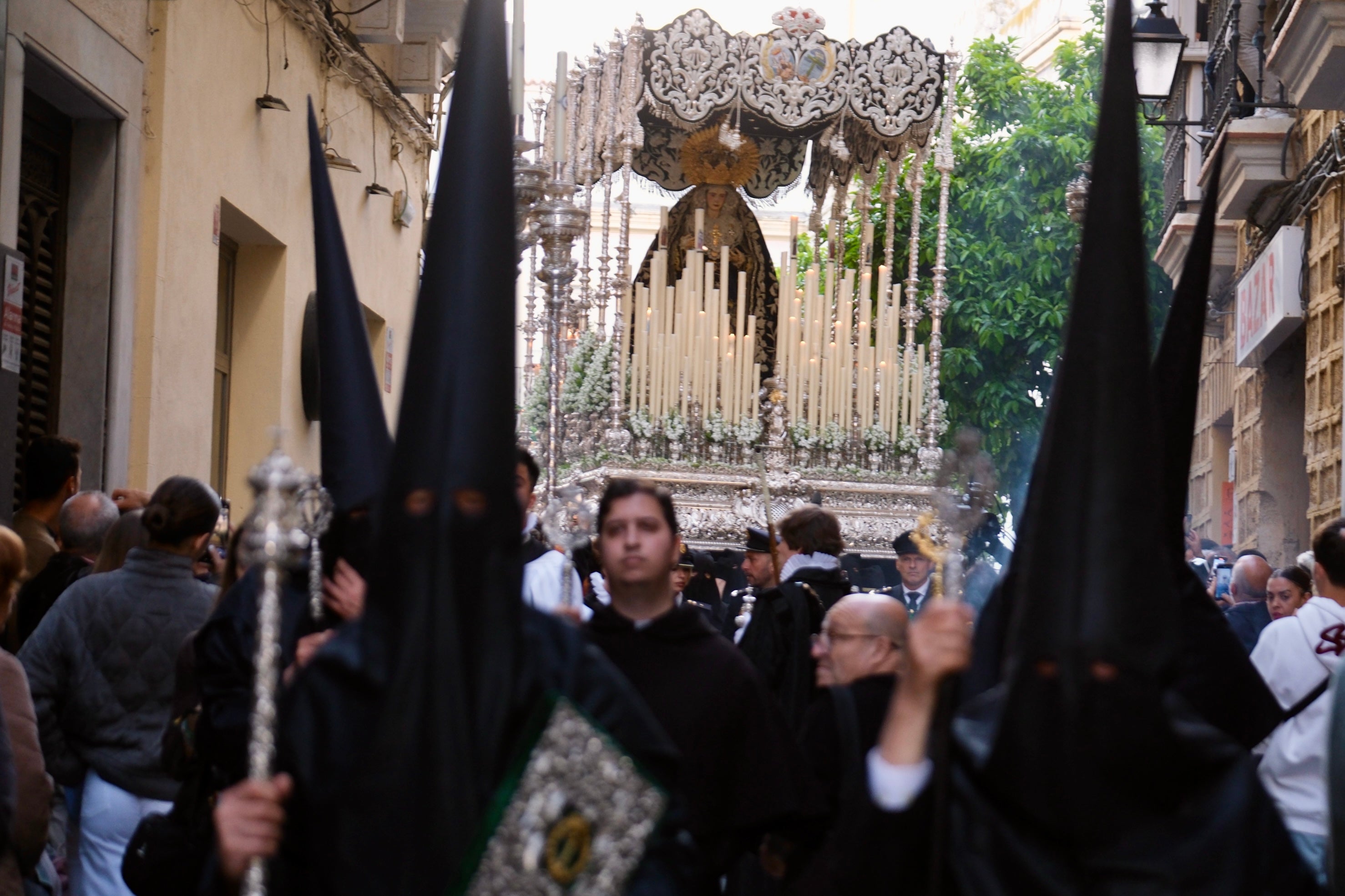 Las imágenes de Vera-Cruz en la Semana Santa de Cádiz 2025