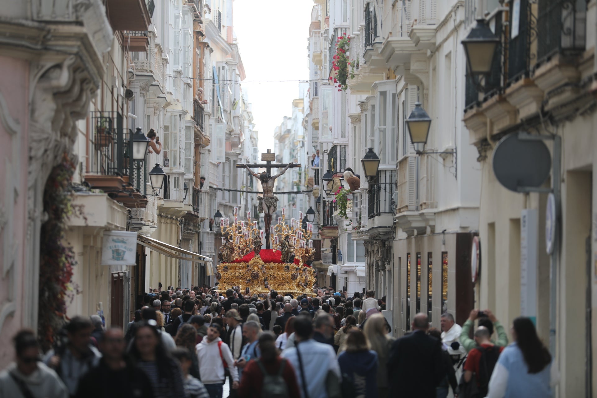 Las imágenes de La Palma en la Semana Santa de Cádiz 2025