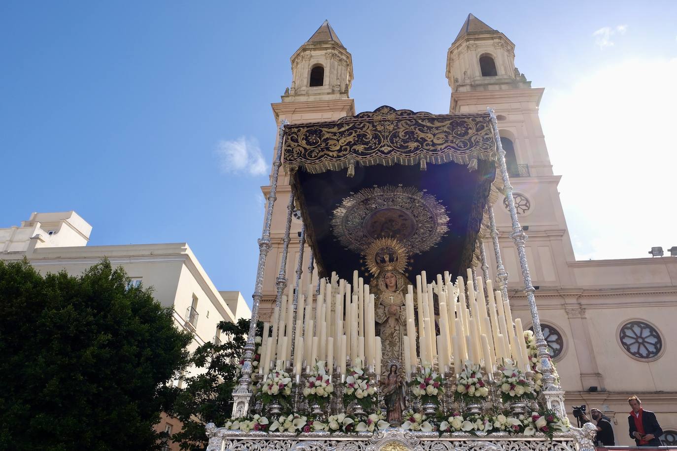 Las imágenes de Columna en la Semana Santa de Cádiz 2025