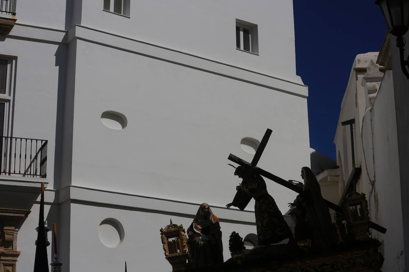 Las imágenes de Sanidad en la Semana Santa de Cádiz 2025