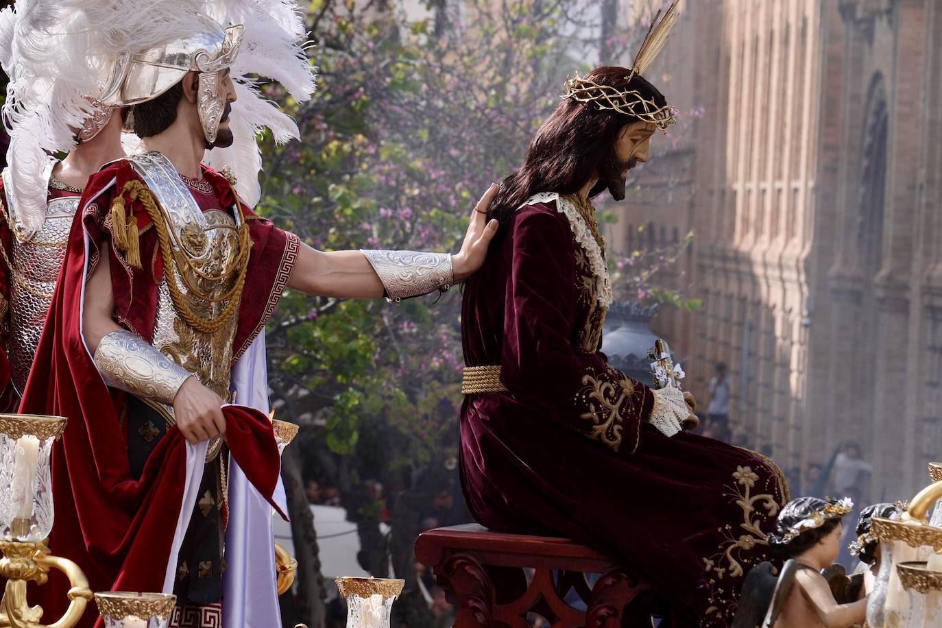 Las imágenes de Cigarreras en la Semana Santa de Cádiz 2025