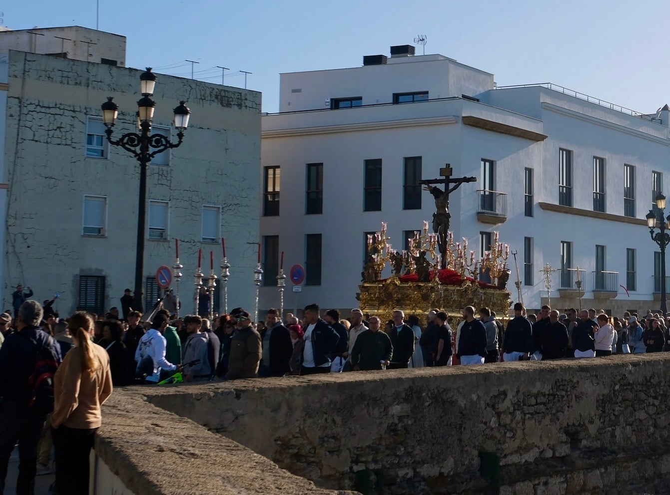 La archicofradía de La Palma regresa al barrio de la Viña